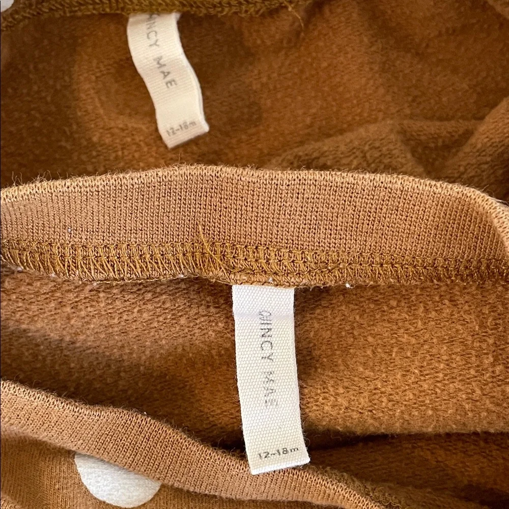 Quincy Mae Golden Long-sleeve Fleece Top and Pants Set - Picture 4 of 6